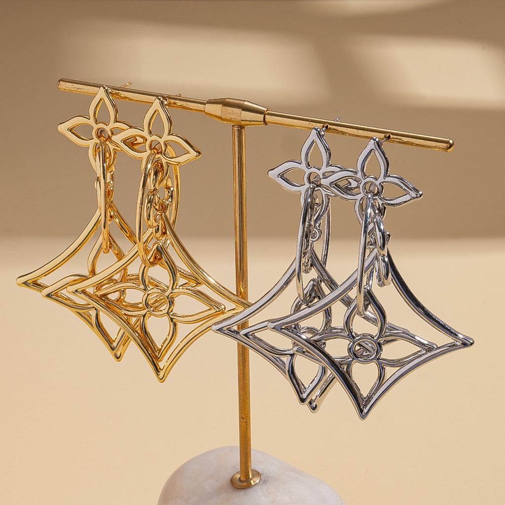 18K Real Gold Electroplated Hollow Flower Rhombus Silver Needle Earrings Cold Wind Niche Earrings