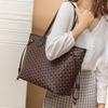 Fashion Printed Women's Bag New Large Capacity Tote Bun Mother Bag Shoulder Bag Handheld Commuting Bag Trend