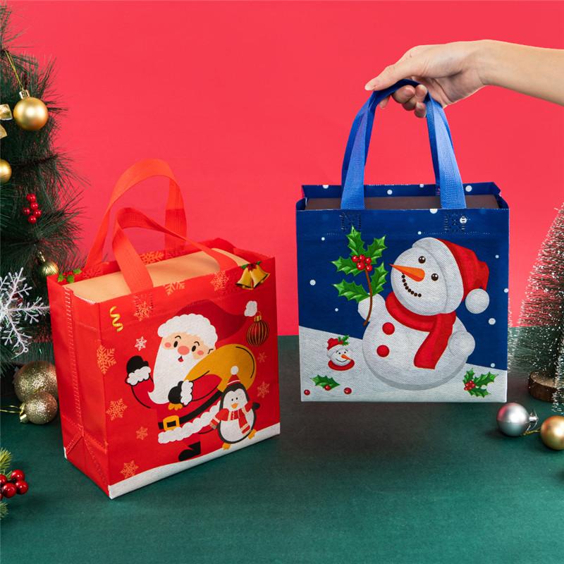 StoBag, Froh und Hell, Weihnachtliche Vliestaschen, Weihnachtsmann, Rentier, Schneeflocke, Verpackung für Geschenk, Wiederverwendbar, 12/30 Stück