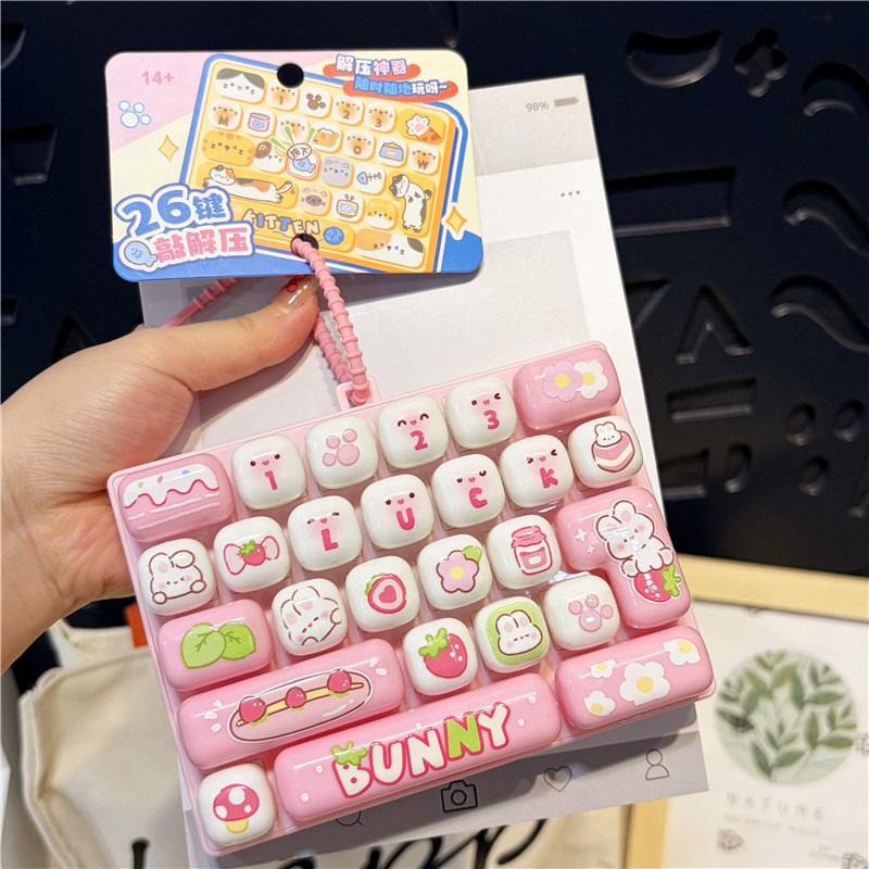 Cartoon 26-Keycap Keychain Toys 26-Key Keyboard Clicker Keychain Stress Releasing Toys Bag Charm Keyboard Keychain