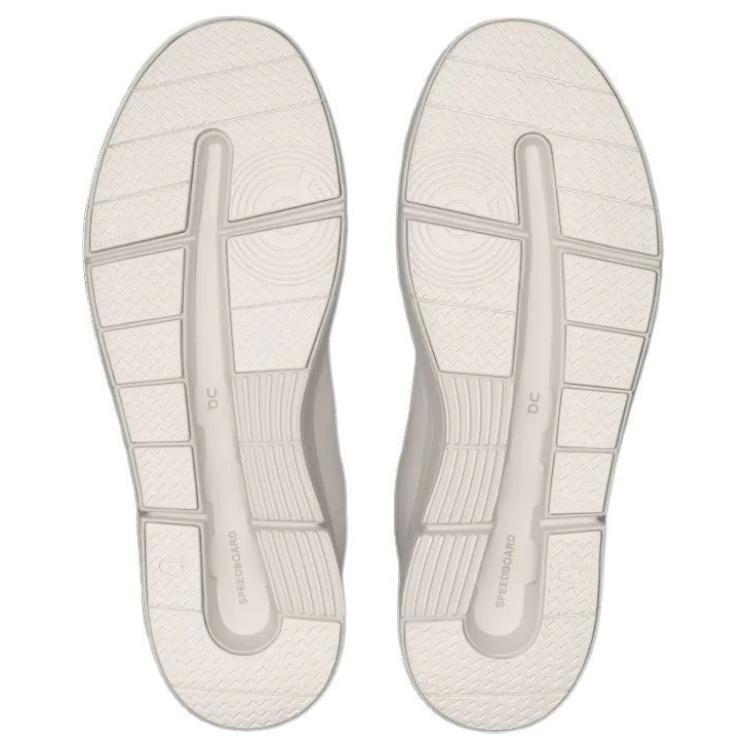 On The Roger Advantage All White Women's 3WD10650108
