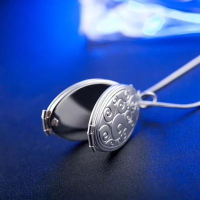 Memory Fashion Album Box Necklaces Chain Memory Floating Locket Necklace 4 Photo Pendant  Women