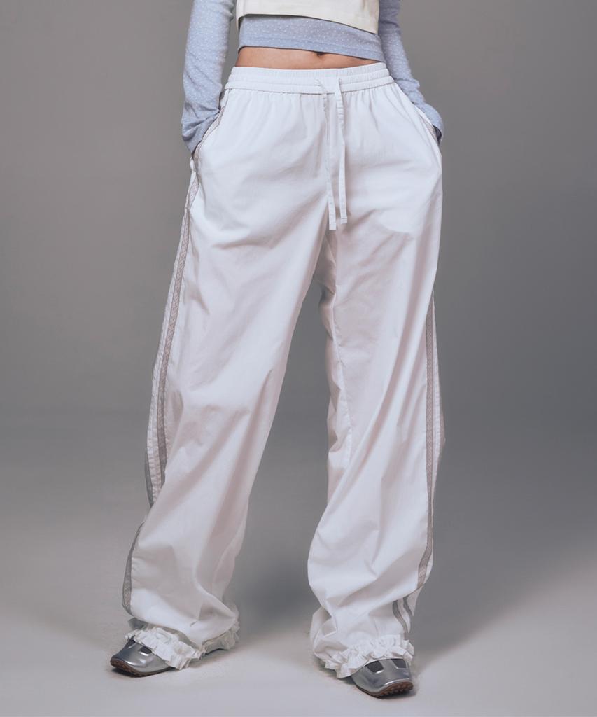YOUHEE Ruffle Detailed Banding Pants White