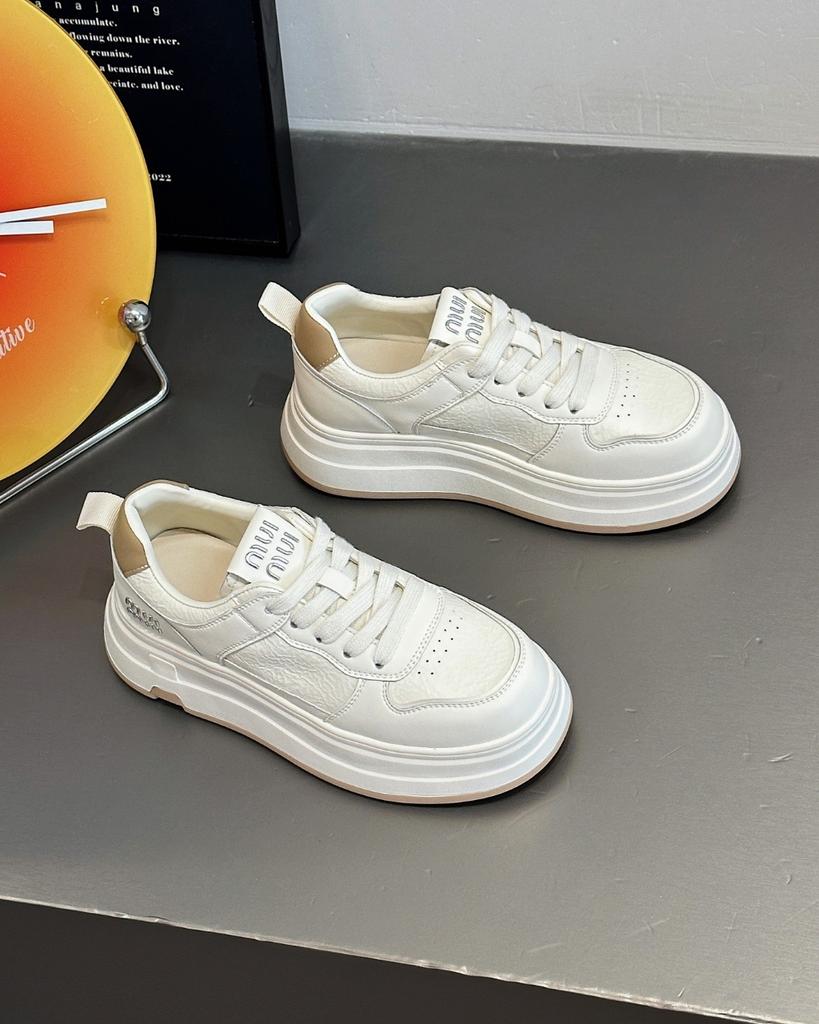 Ballet style moral training shoes women's 2025 summer new light mouth single shoes hollowed Mary Jane silver dad sports sandals