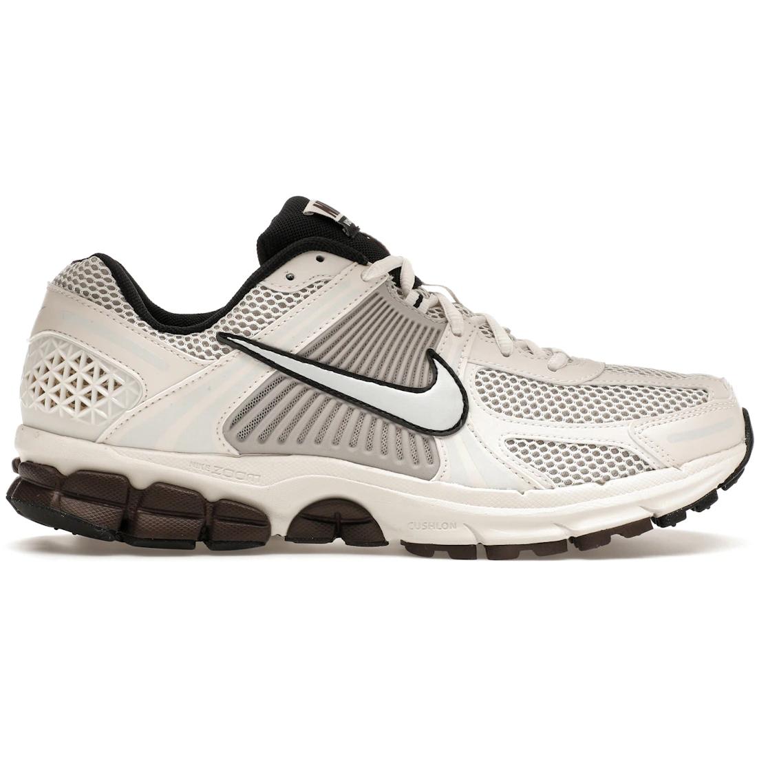

Кроссовки Nike Zoom Vomero 5 Phantom Light Iron Ore (Женский)(FJ2028-001) 35.5