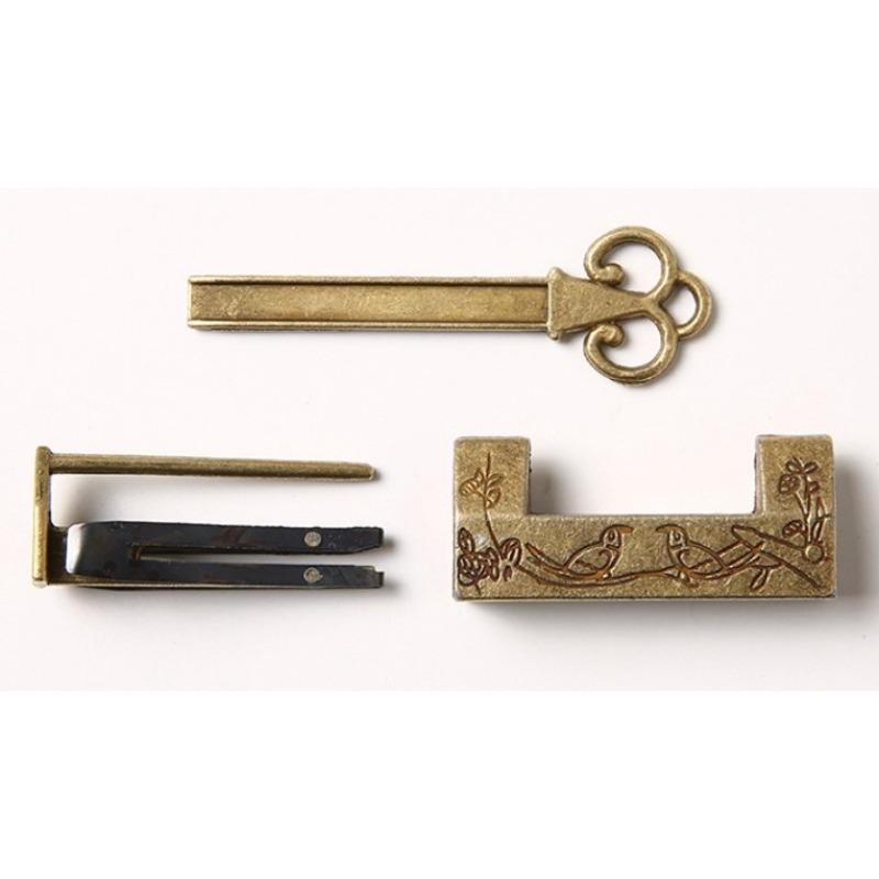 1pc Mini Creative Practical Magpie Pattern Small Lock Old Box Padlock Horizontal Retro Lock Vintage Furniture Ornaments Box Lock
