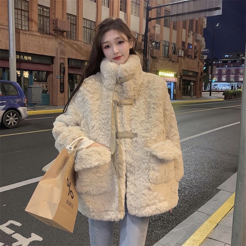 Winter Koreanische Version der kleinen losen verdickten Lammwolle Jacke weibliche Milch gutes Design Gefühl von warmen kalten Baumwollmantel Baumwollkleidung