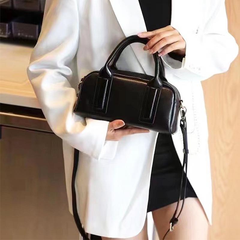 Top Layer Vegetable Tanned Cowhide Pillow Bag Niche Tote with Genuine Leather Women's Bag Crossbody Bag