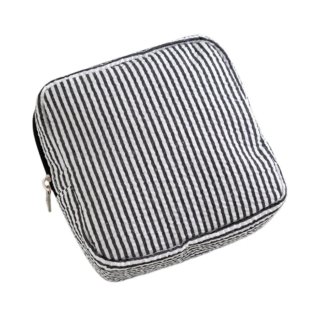 High Quality Durable Seersucker Sanitary Napkin Pouch Striped Pattern Multi-functional Mini Makeup Bag Cosmetic Bag Women