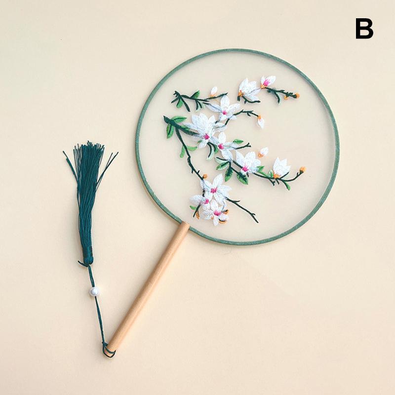 Chinese Ancient Style Round Fan Silk Embroidered Cheongsam Fan Dance Performance Photography Props Home Decor