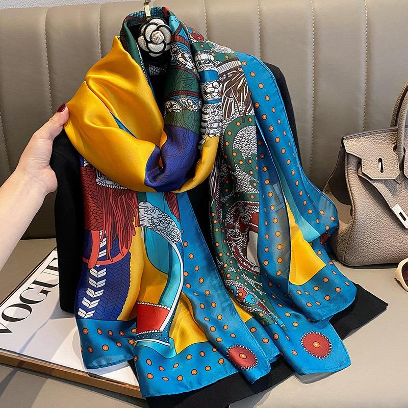 Spring Dustproof Print Shawls Winter Ethnic Style Satin Scarves Fashion Sunscreen Beach Towel Popular 180X90CM Big Bandanna