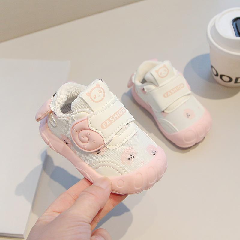Walkers with Soft Soles and Anti-slip Properties, Boys' and Girls' Shoes, Breathable Shoes