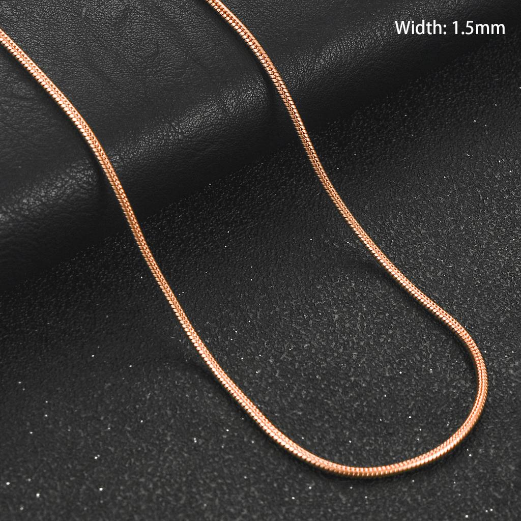 Roségoldfarben plattierte Edelstahlkette Runde Schlangenkette für Damen Hals Schlüsselbein Choker Metall Modeschmuck