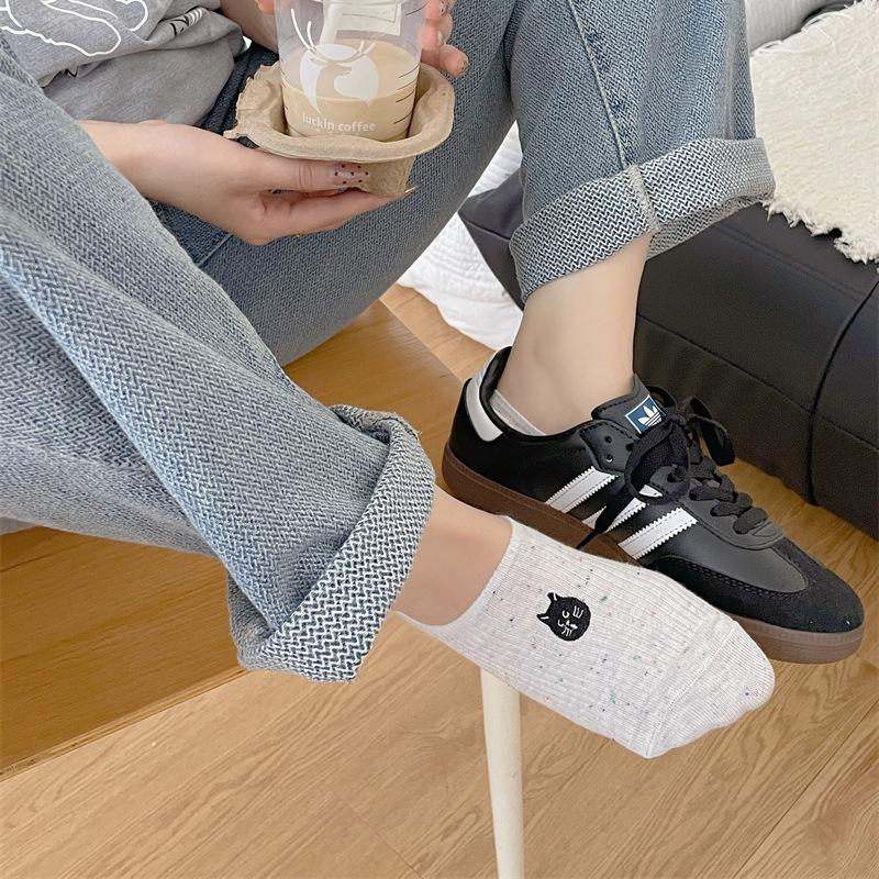 Cartoon Cute Cat-embroidered Boat Socks for Women, Summer Thin, Anti-slip, Non-dropping and Invisible Cotton Socks, Shallow Socks