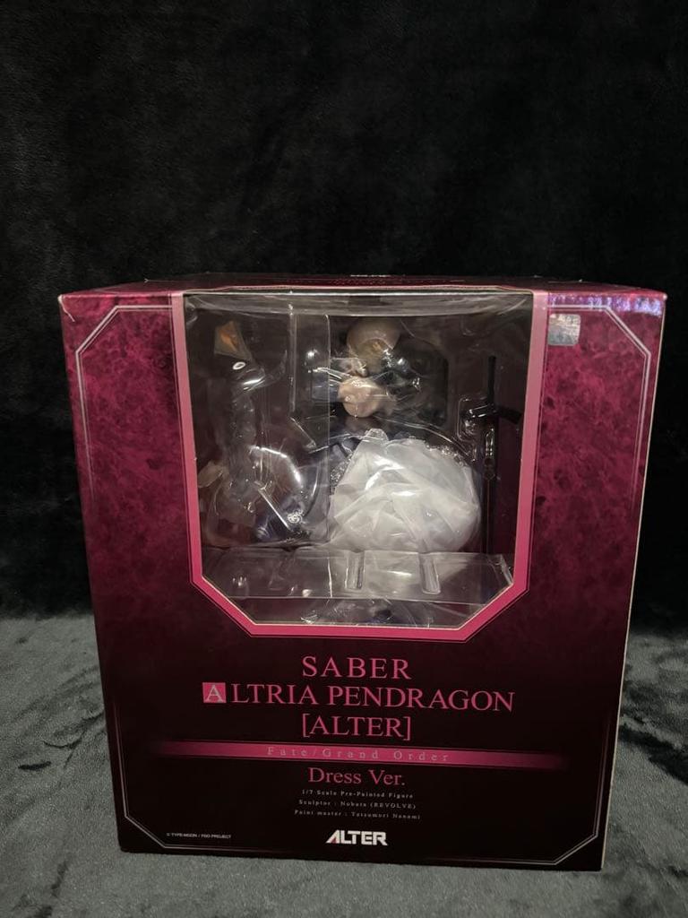 [USED] Fate/stay Night: Saber Alter Artoria Pendragon Dress Ver. Figure