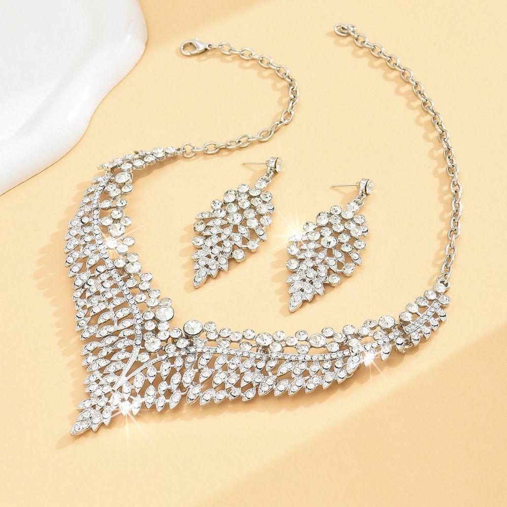 Inlay Rhinestone Jewelry Set Fashion Clavicle Chain Necklace Earring Set  Jewelry Accessories
