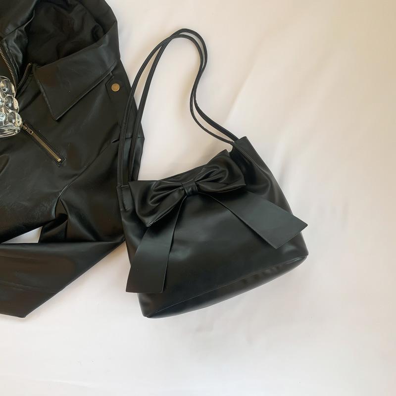 Large capacity bow tote bag women's Japanese new popular fashion aesthetic fashion simple portable armpit bag
