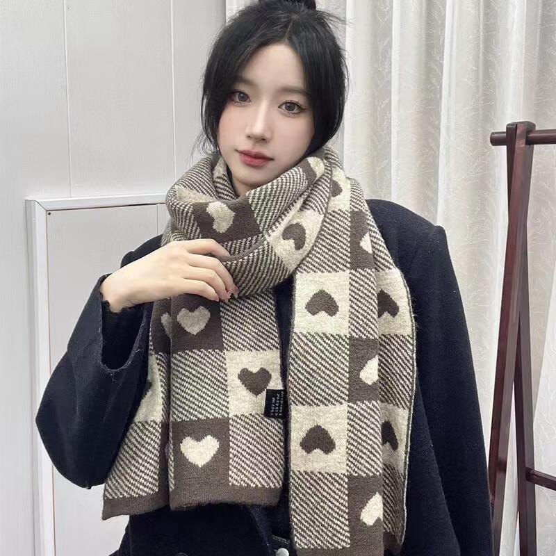 DUTRIEUX Knitted Heart Plaid Scarf