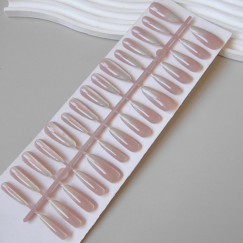 Blush Gradient Cat Eye Manicure: Long Pointed Wearable False Nails