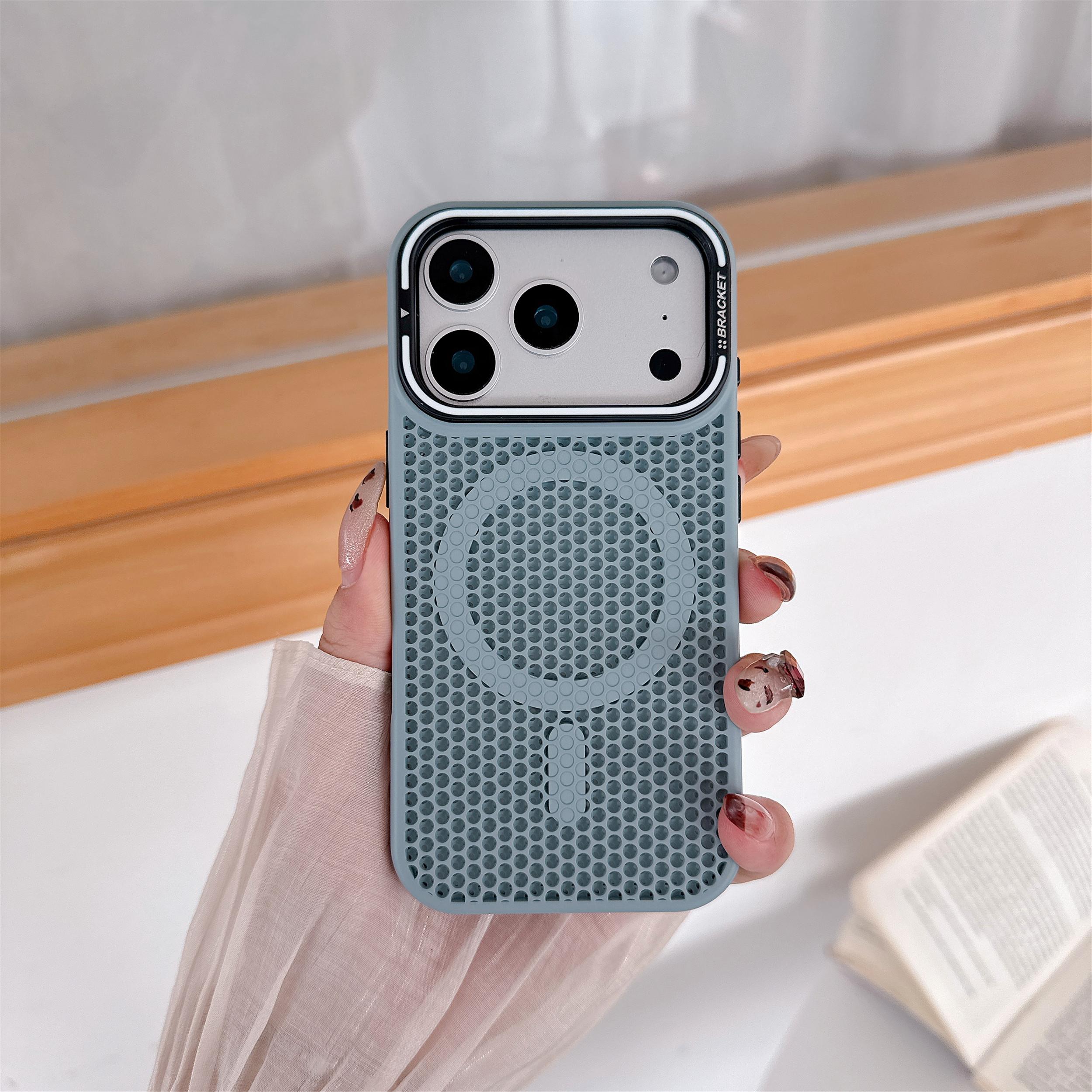

Honeycomb Grid Mesh Cooling Alloy Lens Bracket Magnetic Phone Case for For Iphone 17 Air 16 14 15 Plus 13 12 11 Pro Max Shock Cover iPhone 15