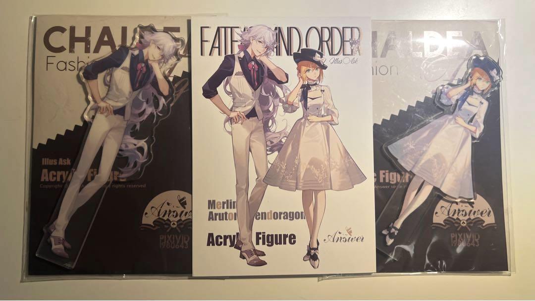 

[USED] ASK FGO Merlin Artoria Acrylic Stand Bonus Postcard Fate