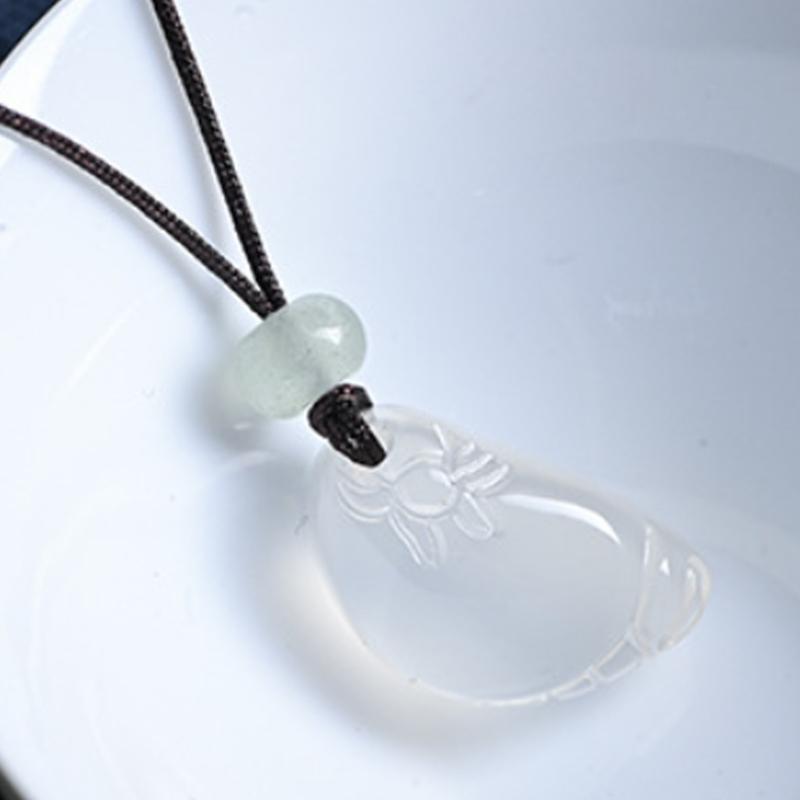 Unique Natural Jade Stone Necklace with Traditional Ethnic Designs Perfect for Cultural Event and Daily Wear