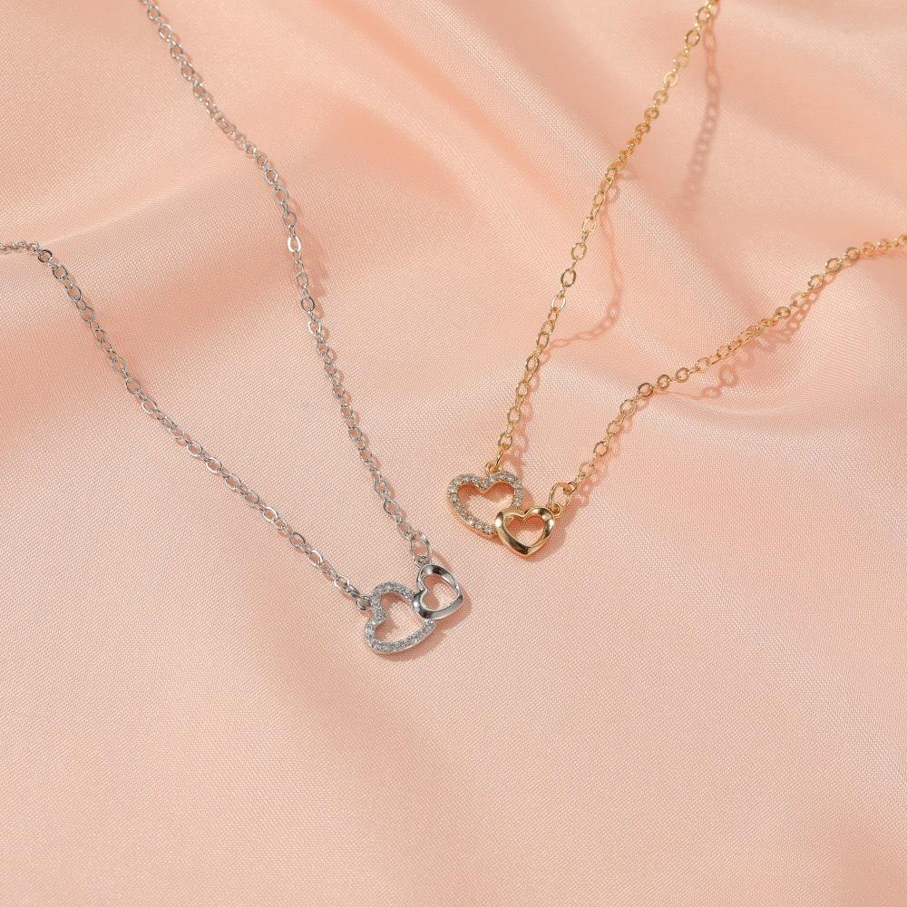 Retro Peach Heart Necklace Female Love Shape Fashion Design Collarbone Chain Simple Love Jewelry For Girls