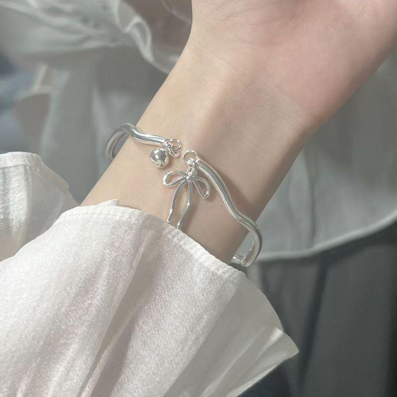 Summer Princess Tassel Bow Bracelet - Elegant, Versatile, High-End Niche Design