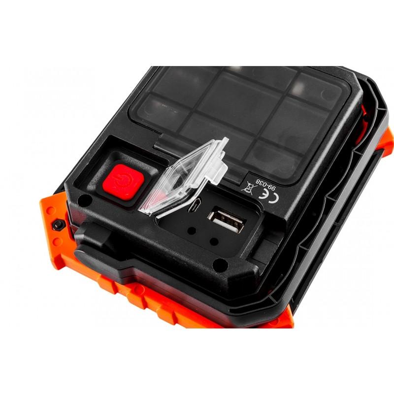 750 Lm Cob Floodlight, 3Xaa Power Supply - T N99-038