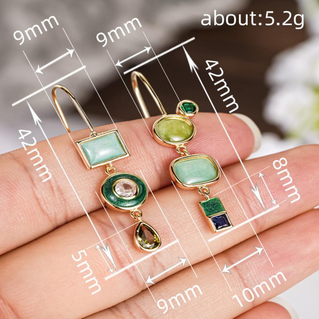 Asymmetrical Green Tone Geometric Drop Earrings for Women Retro Bohemian Style Earrings for Vacation and Daily Wear