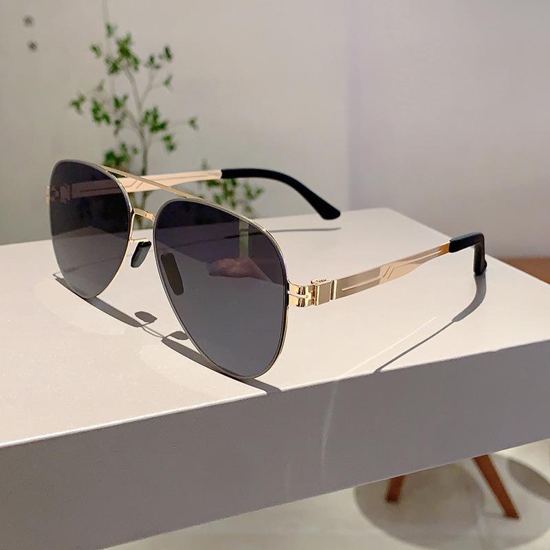 Classic Pilot Durable Metal Metal Sun Glasses Glasses Ladies For Men Male Trend Classic Sun Eyeglasses Luxury Designer Style Style Punk Popular