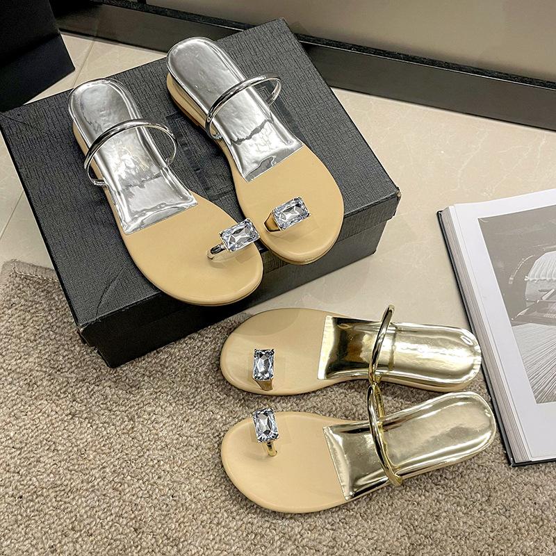 Fairy slippers female outer wear inner height increase 2025 summer new pigeon egg rhinestone toe word flat bottom cool slippers