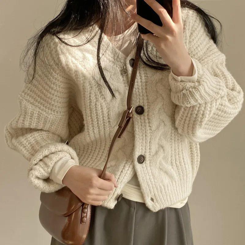 Fashion Winter Warm Long Sleeve Knitted Cardigan Women V-nek Loose Sweater Autumn Elegant Solid Color Casual Knitted