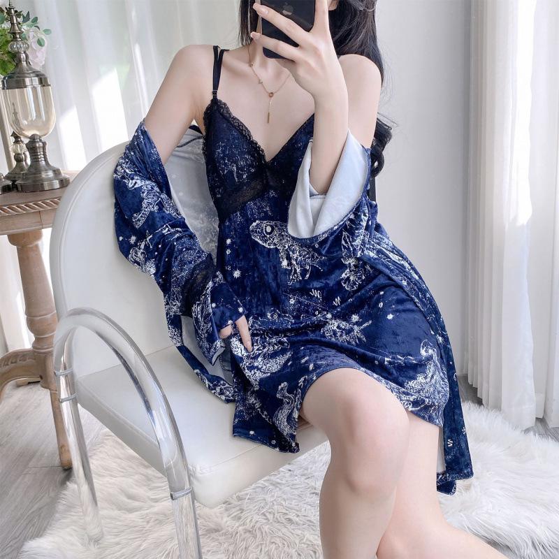 Golden Velvet Women's Autumn Nightdress Robe with Ink Painting Print and Chest Pad