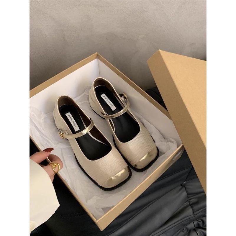 One-word buckle spring and summer Internet celebrity new foot shoes Mary Jane shoe sense design niche not tired soft sole