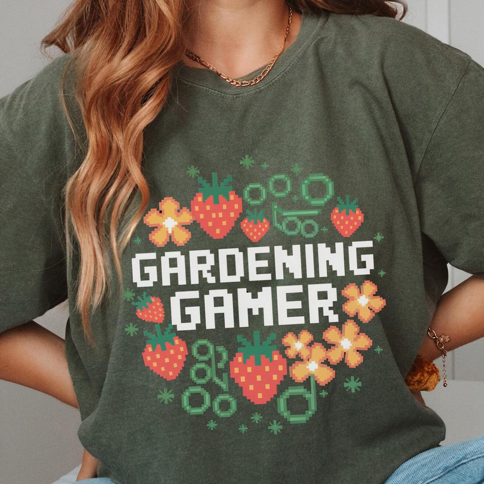 Gardening Gamer Shirt Cozy Gamer Merch Comfort Colors Gamer Gifts for Her Kawaii T-shirt Cute Gamer T Shirt Gaming Apparel M