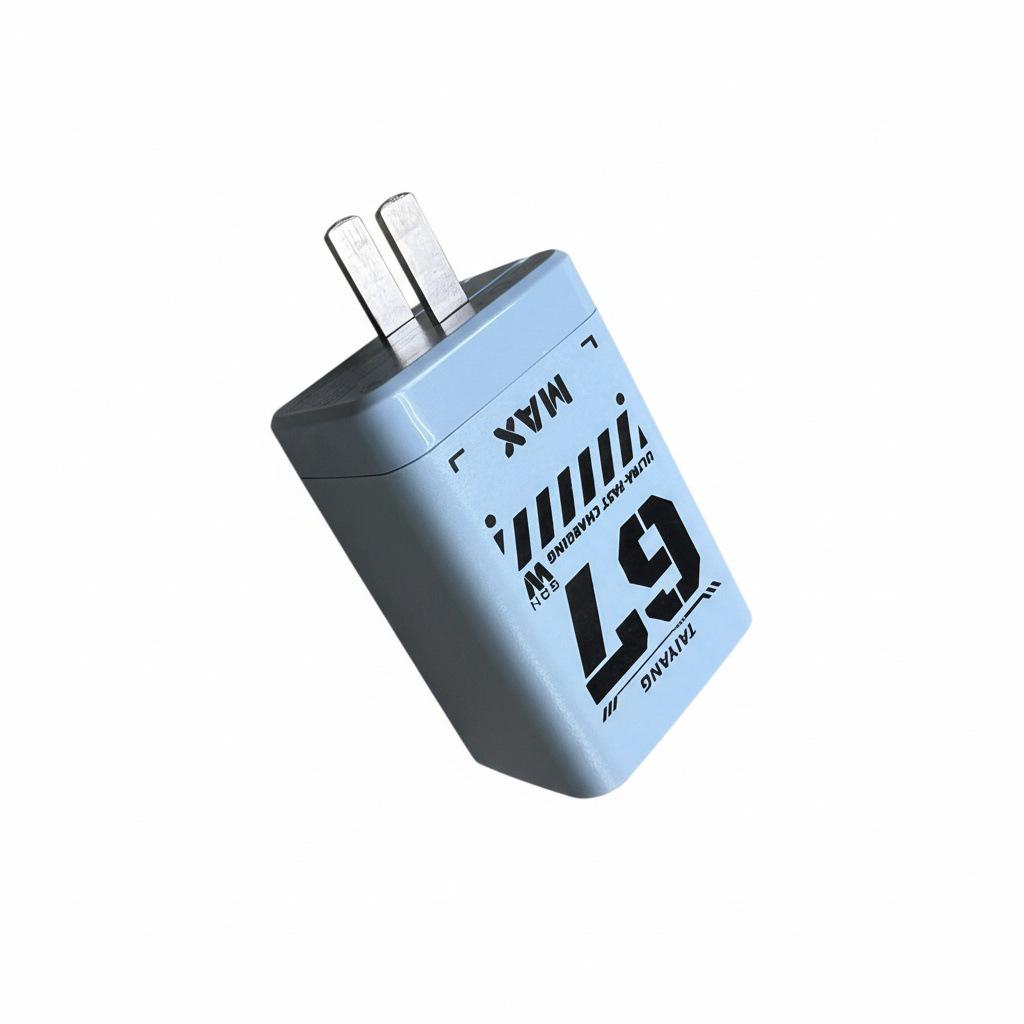 

3C Certified 67W Dual-Port Super Flash Charger with Foldable Feet 67W Charger Head небо синє кольору