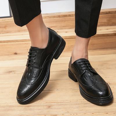 Mode Casual Zakelijke Heren Leren Schoenen en Britse veelzijdige stijlen Vrije tijd Feest Bruidegom Bruiloft Klassieke Zwart Bruin schoenen Brogue