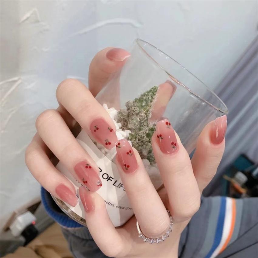 24Pcs Red Sweetheart White Checkerboard Press On Nails Removable Fake Nail Tips Art Acrylic Manicure