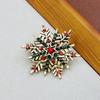 New Rhinestone Christmas Snowflake Brooch Unisex Fashion Pin Winter Festivel Jewelry Vintage Accessories Good Gift