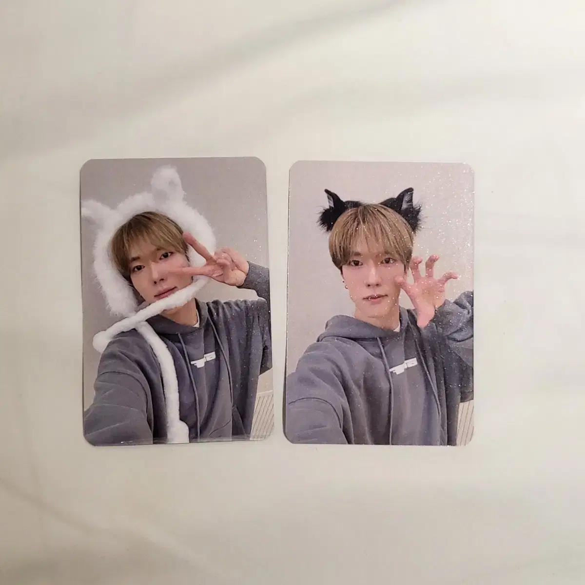 

Omega-x Jung-hoon Macau Photo Card 2 Types