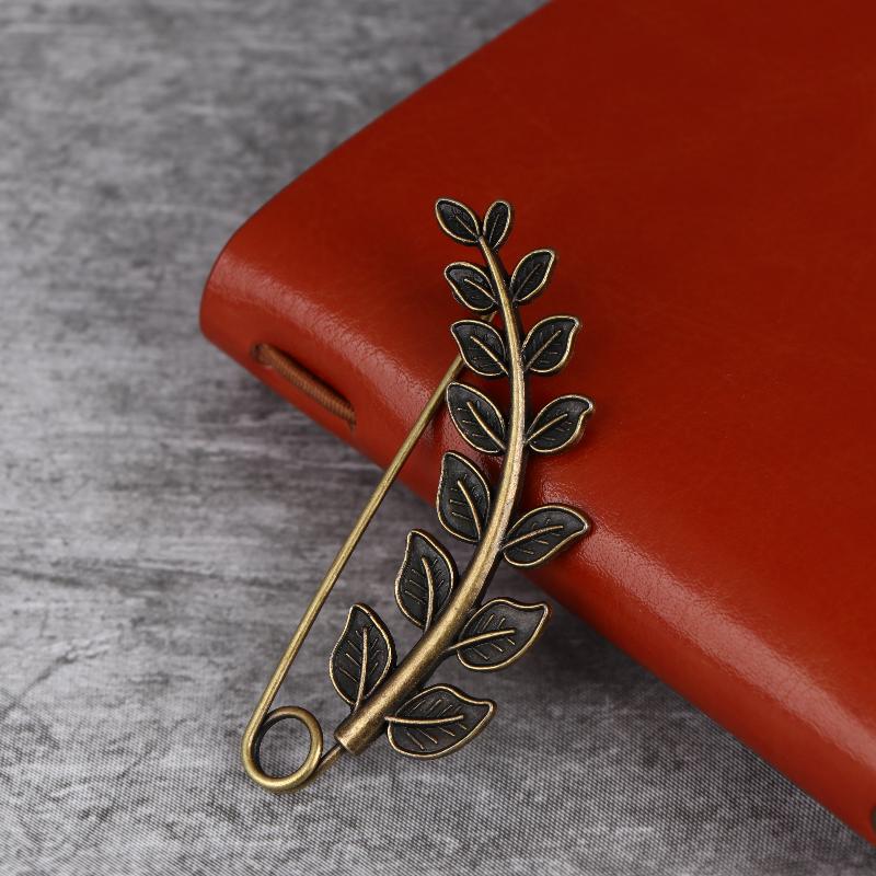 Large Brooches Twig Feather Decoration Vintage Bronze Brooch Sweater Scarf Buckle Cardigan Suit Big Pin