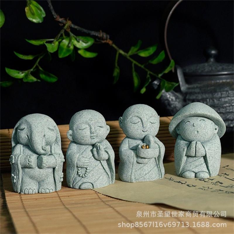 Aquariums Jizo Monk Statue for FishTank Landscaping for Shrimp Breeding Hideouts Ornaments Simple Crafts