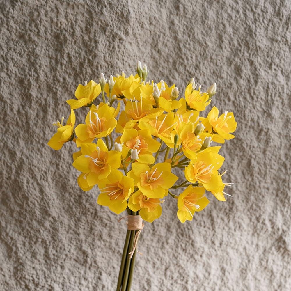 

Реалистичный шелковый цветок нарцисса Элегантный искусственный цветок Искусственный букет нарциссов Свадебный декор жёлтый