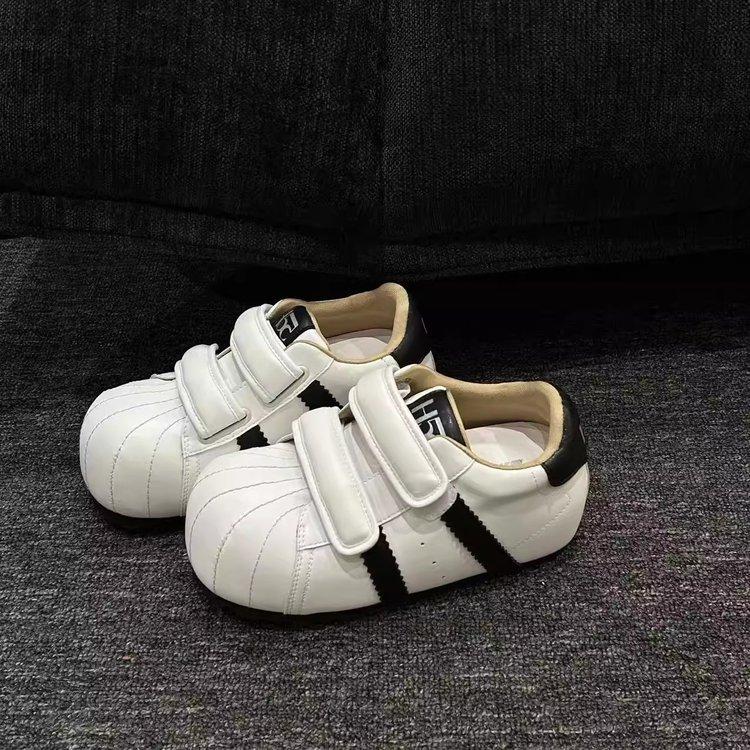 

Cowhide version~ Flat bottom inner height increase Forrest Gump shoes big head ugly cute bread casual shoes women s Velcro sports moral training shoes 35