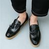 Modedesigner Neue Spitze Schwarze Braune Quasten Loafer Slip-on Schuhe Für Herren Formelle Hochzeitskleidung Homecoming Zapatos Hombre