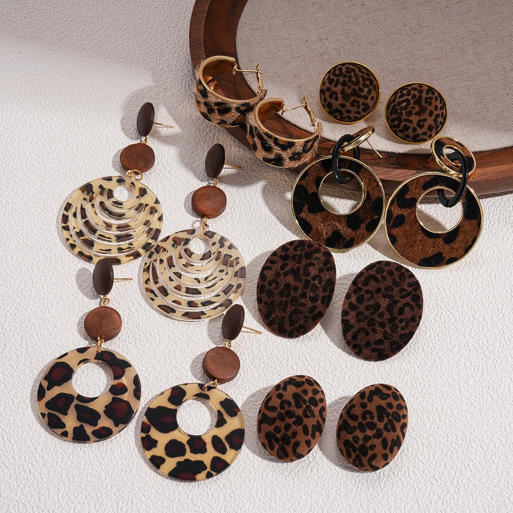 Maillard Flocking Leopard Print Hollow Round Silver Needle Earrings Autumn and Winter Geometric Fashion Earrings