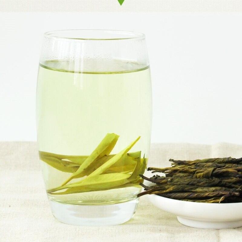 125g Big Leaf Kuding Tea Hainan Specialty Bitter Green Tea Needle Ku Ding Cha