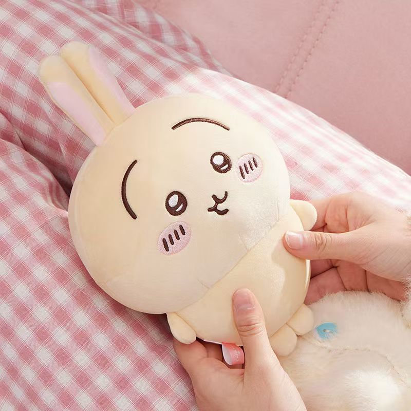 nime Figures Chikawas Cartoon Cute Plush Keychain Figures Hachiware Usachi Small Feet Pendant Self Deprecating Bear Doll Gift