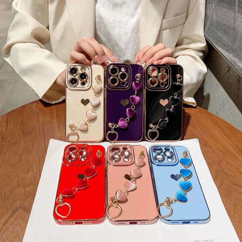 Luxury Soft Love Heart Bracelet Phone Case For iPhone 11 12 13 14 15 Pro Max XS X XR 7 8 Plus SE 2020 2022 Lint Bumper Cover